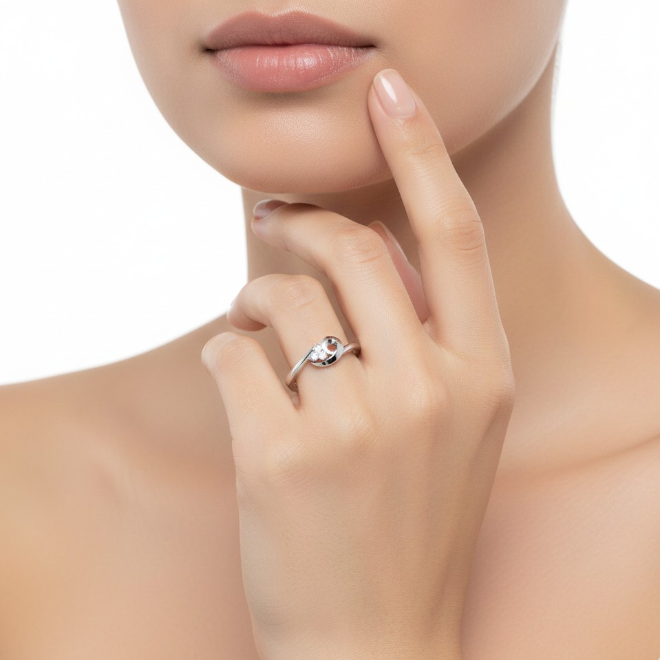 Elegant Swirl Cluster Diamond Ring in Sleek White Metal